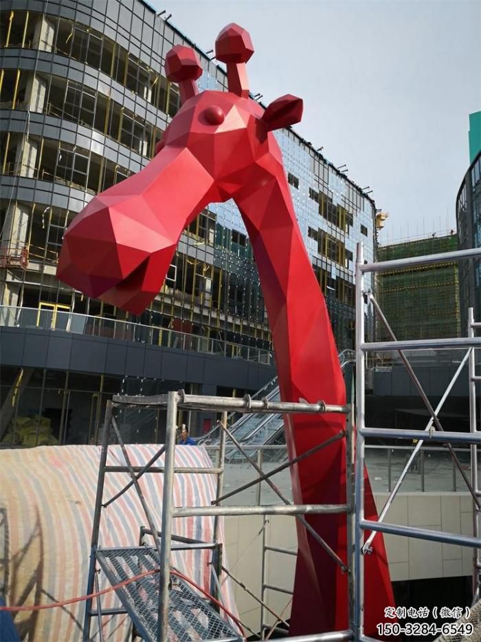 不銹鋼長頸鹿雕塑，異形幾何動物，售樓處小區(qū)擺件 (1)