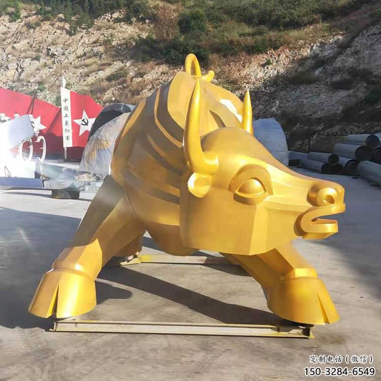 庭院黃牛雕塑，動(dòng)物主題，鍍銅工藝