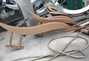 抽象魚形雕塑生產，幾何工藝，烤漆方式制作