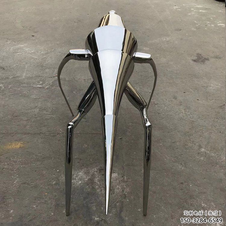 房地產蝗蟲雕塑，仿古昆蟲雕塑，噴砂制造