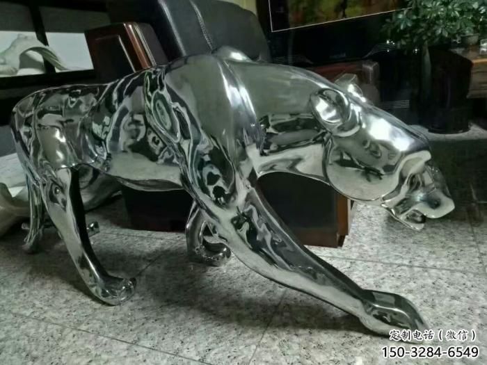 景區獵豹雕塑，鍍金歐式雕塑，鐵藝材質