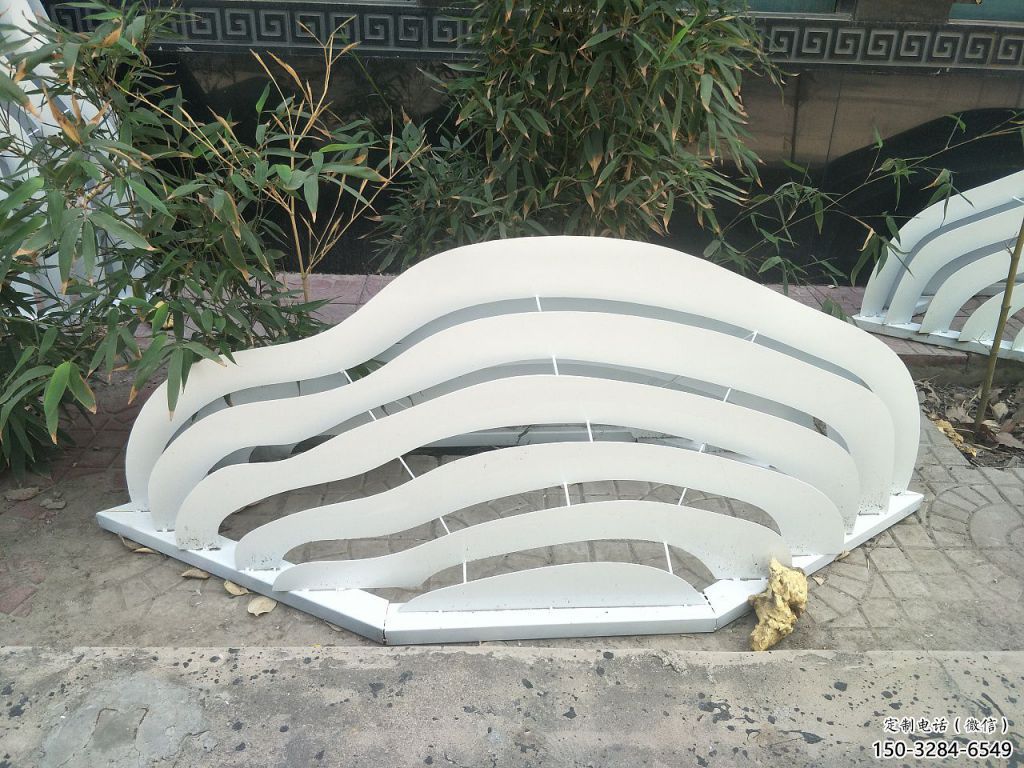 小區(qū)景觀雕塑，拉絲假山雕塑，抽象效果