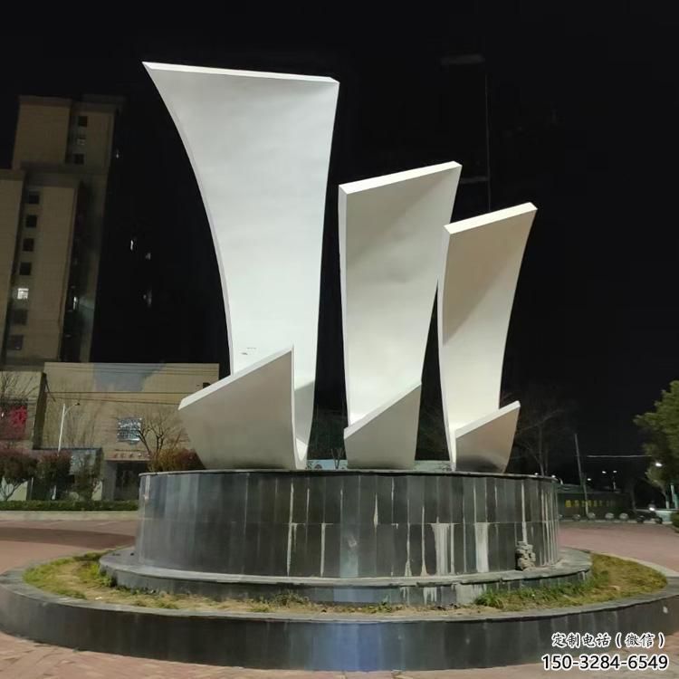 公園帆船雕塑，噴砂發(fā)光雕塑，鍛造工藝