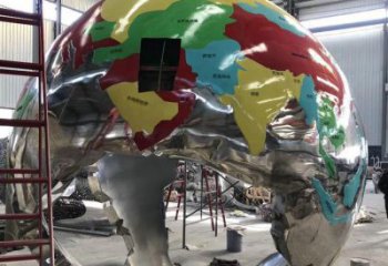 幼兒園地球儀雕塑，鐵藝文化雕塑，鑄造制作