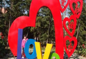 街道景觀雕塑，鍛造字母雕塑廠家，古銅效果