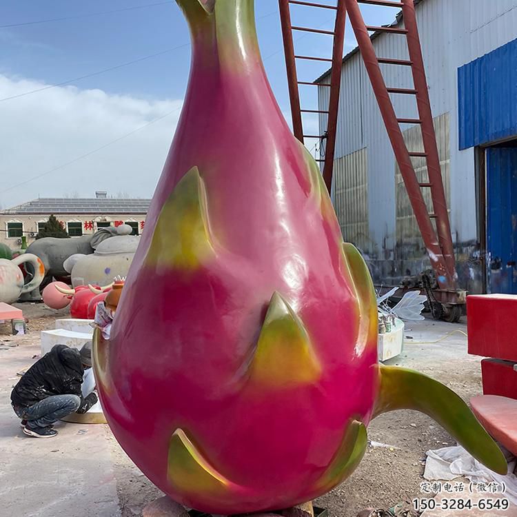 仿真火龍果雕塑 酒店公園雕塑 風景區(qū)擺件