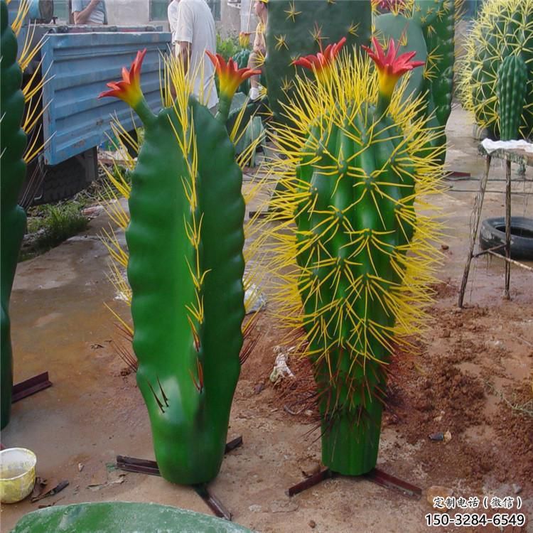 彩繪仙人掌雕塑 仿真雕塑 步行街擺件