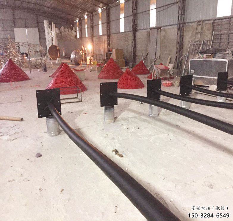 房地產(chǎn)百合花雕塑 現(xiàn)代景觀植物雕塑 幾何花卉雕塑