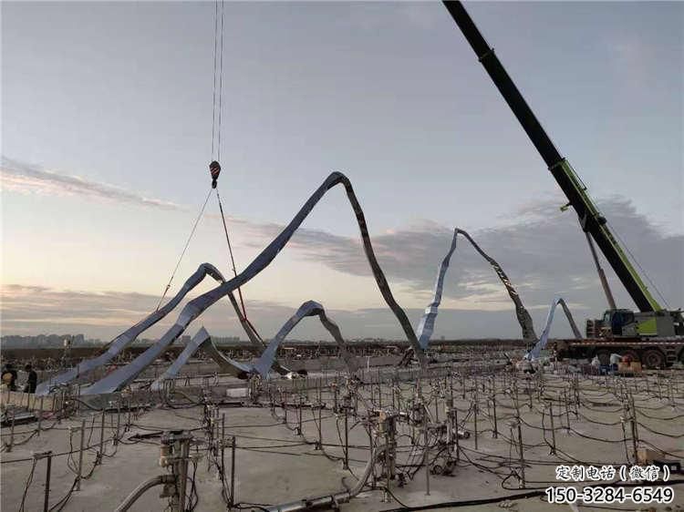 大型大門雕塑 歐式步行街雕塑 彩繪拱門雕塑