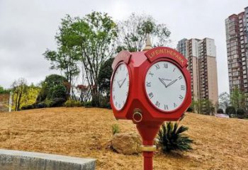 大型鐘表雕塑 歐式步行街雕塑 彩繪時(shí)鐘雕塑