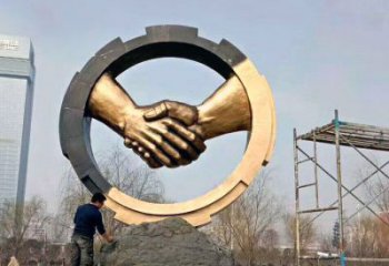 大型握手雕塑 鍛造發(fā)光雕塑 房地產誠信雕塑