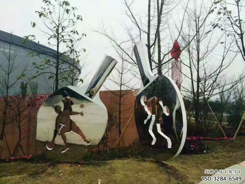 噴漆球拍雕塑 中式村口網球拍雕塑 草地體育雕塑