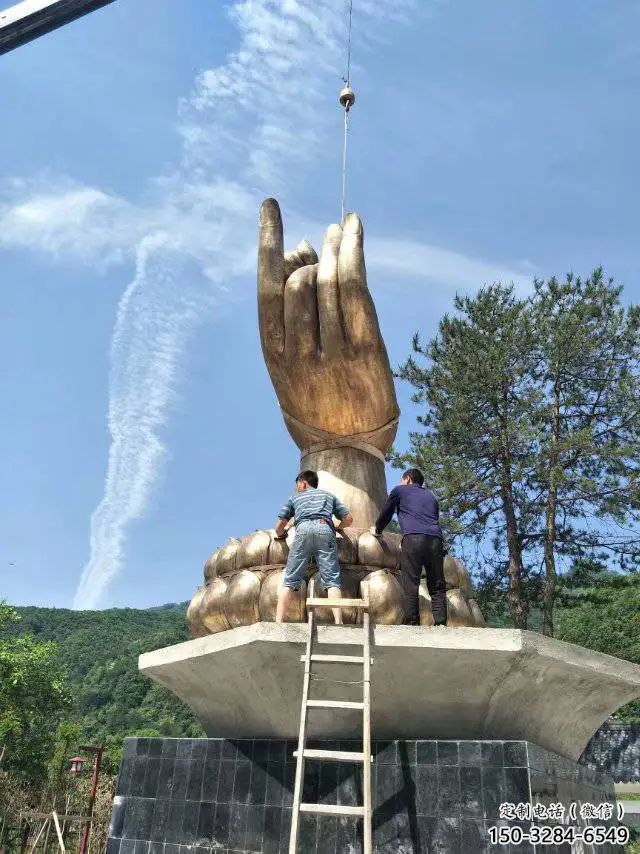 廣場佛手雕塑 抽象觀音手雕塑 烤漆雕塑