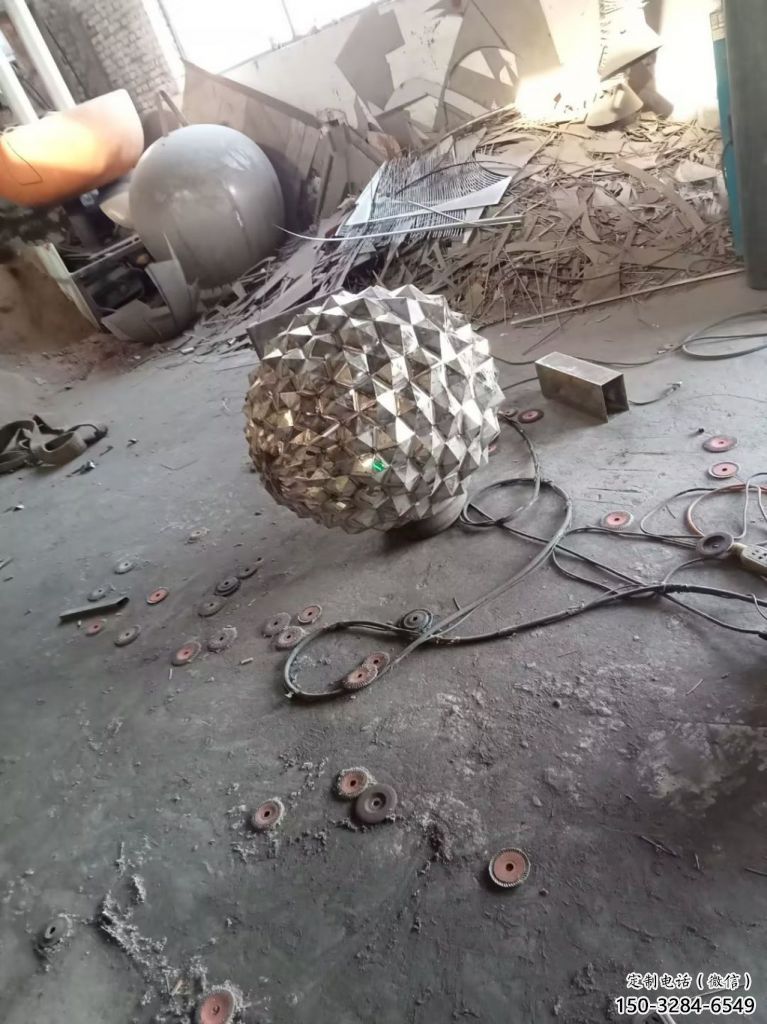 烤漆松塔雕塑 鋼管松果造型 室內雕塑