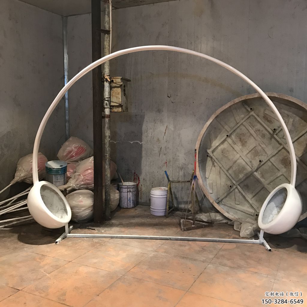 別墅區(qū)耳麥雕塑 大型別墅區(qū)耳機(jī)雕塑 剪影音樂(lè)雕塑