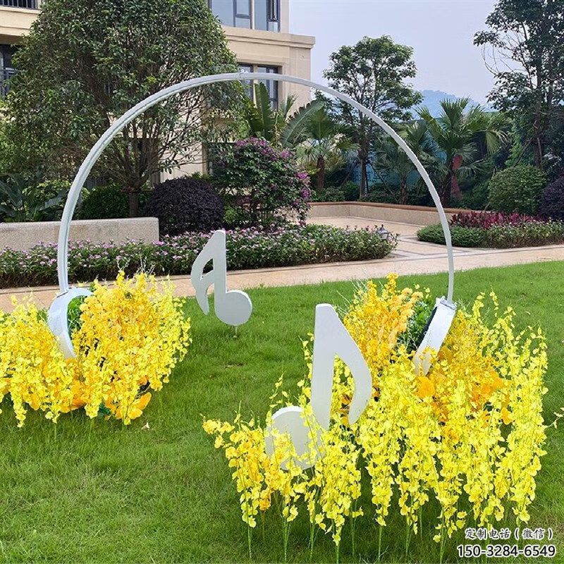 廣場(chǎng)耳麥雕塑 抽象音樂(lè)雕塑 烤漆耳機(jī)雕塑