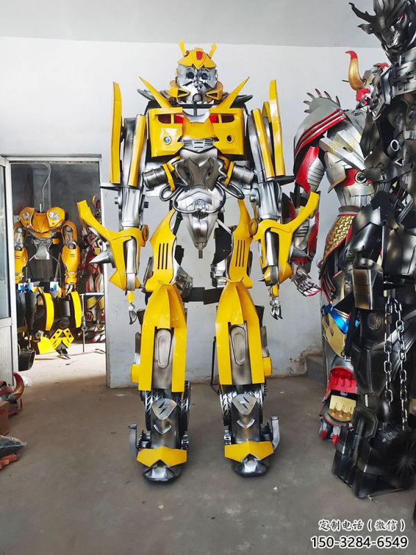 動漫版大黃蜂雕塑