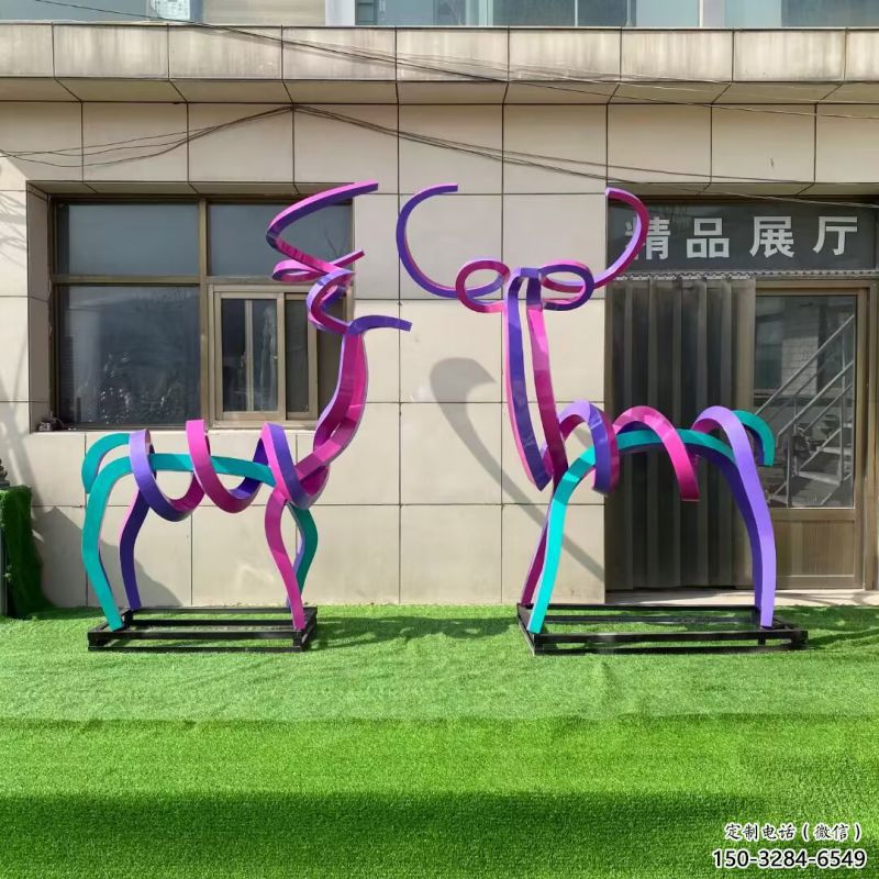 商業(yè)街小鹿雕塑