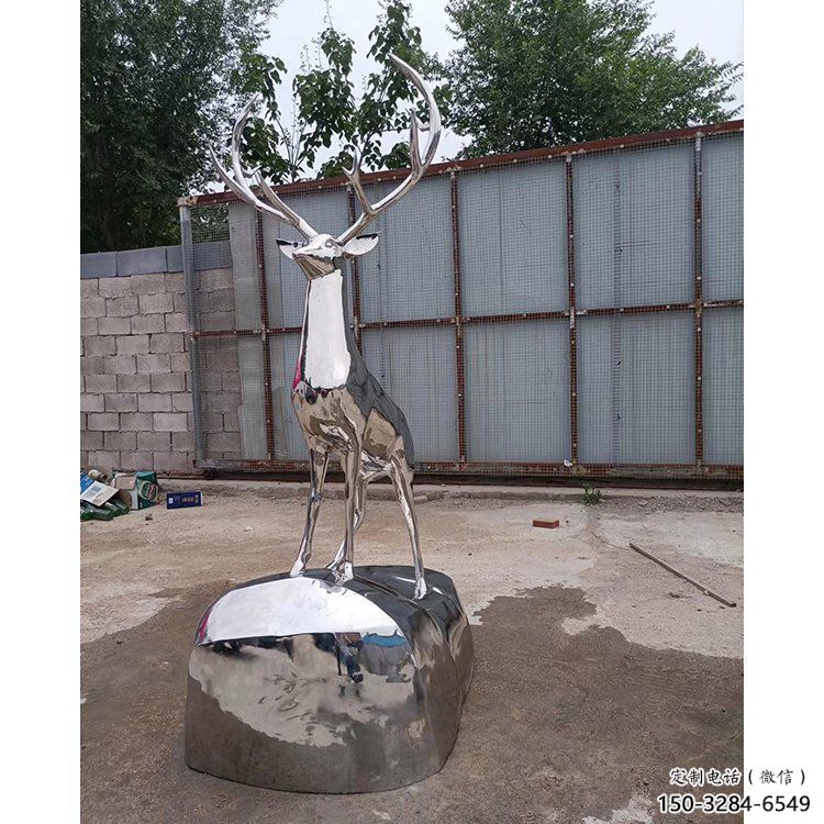 仿真小鹿雕塑制造，白鋼構(gòu)件，不銹鋼鏡面小鹿雕塑提供