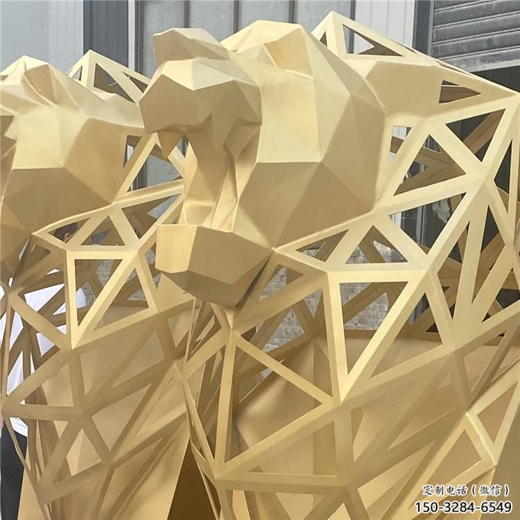 鍛鋼獅子雕塑選用，小區擺件，大型不銹鋼獅子雕塑公司