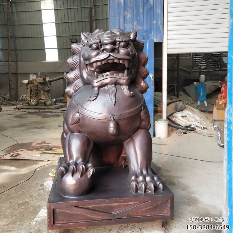 紫銅獅子雕塑提供，露天雕塑，蹲獅雕塑生產承接