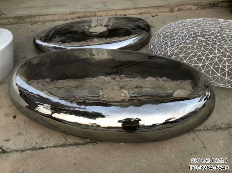 步行街坐凳雕塑，鍛造景觀雕塑，拋光方式