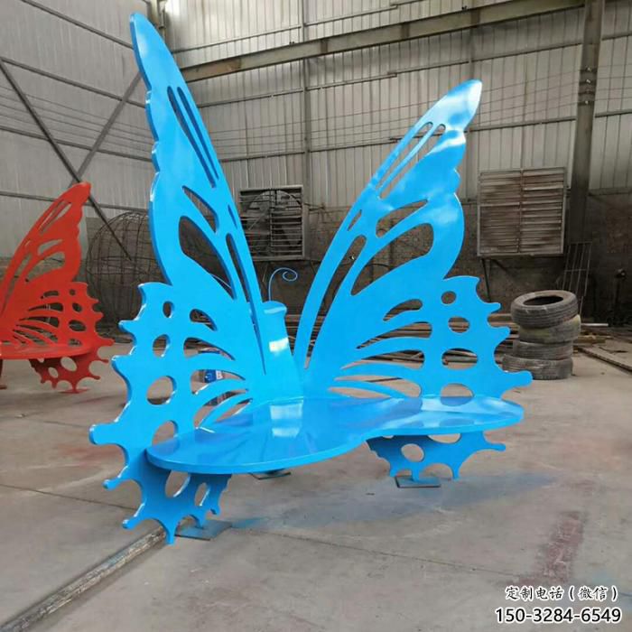 蝴蝶坐凳雕塑制造商，烤漆工藝公園坐凳雕塑