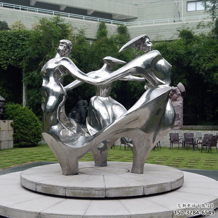 藝術(shù)地球雕塑承接，景區(qū)案例，公園地球天使雕塑定制