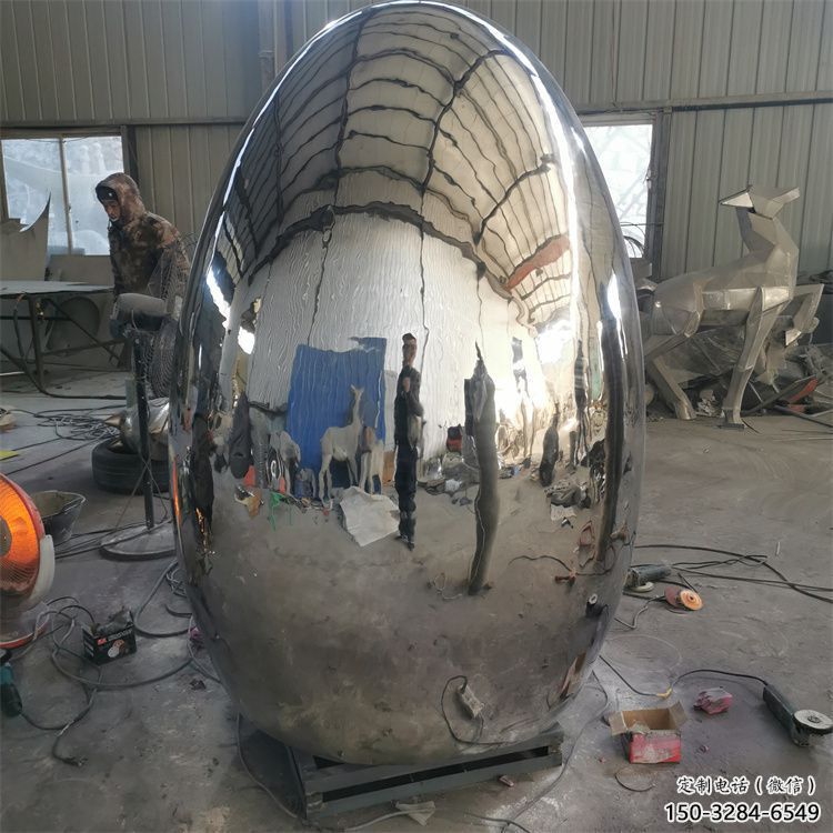 售樓部景觀石雕塑，噴砂發(fā)光雕塑，彩繪題材