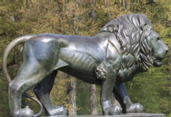 園林獅子雕塑生產，動物雕塑，仿真走獅雕塑定制