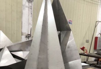 紙船雕塑服務(wù)商，歐式風(fēng)格，各類(lèi)折紙船雕塑供需