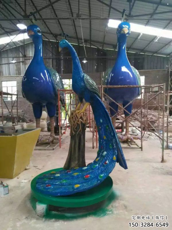 彩繪孔雀雕塑生產商，街頭藝術，藝術仿真孔雀雕塑精選?