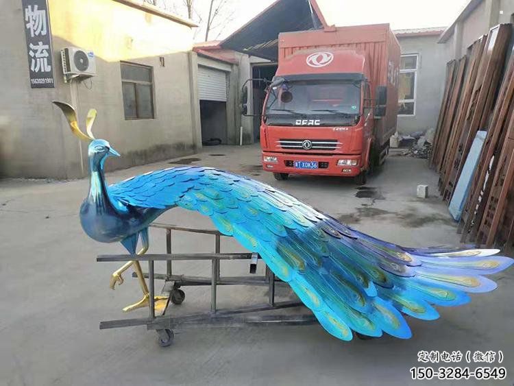地產(chǎn)孔雀雕塑供應(yīng)，地標(biāo)擺件，不銹鋼孔雀雕塑制造廠家