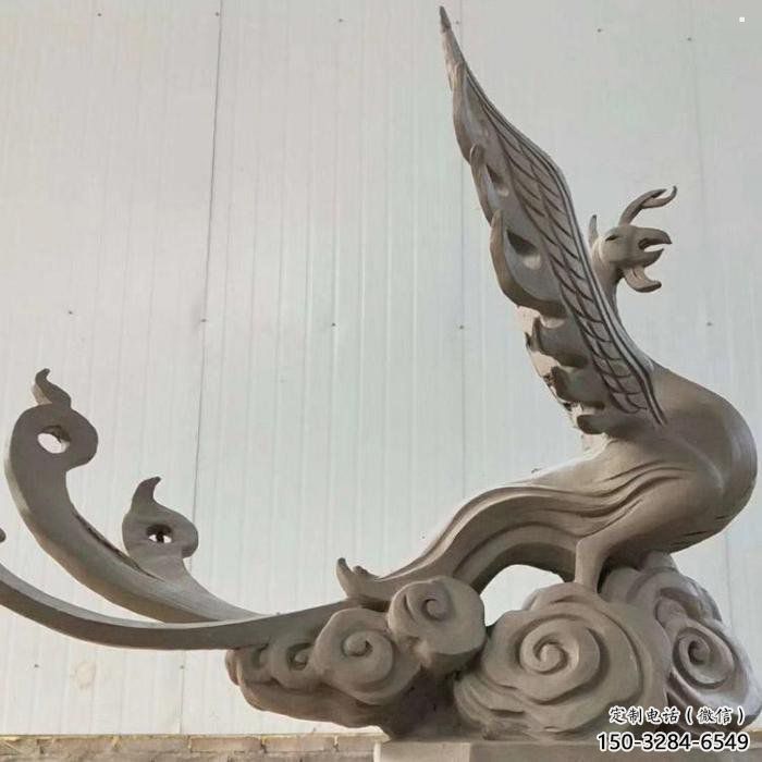 景觀孔雀雕塑制作，標識雕塑，銅孔雀雕塑生產