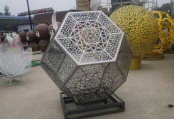棱面球雕塑精選，景區(qū)雕塑，鏤空棱面球雕塑制作