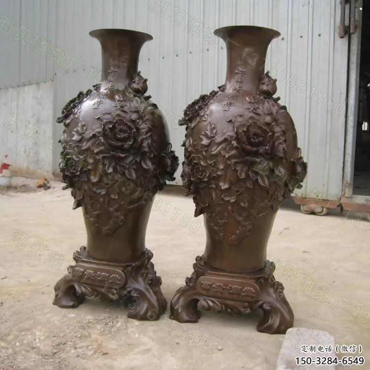 銅花瓶雕塑供應，城市裝飾，彩色銅花瓶雕塑優選