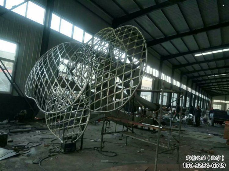 蘑菇樹雕塑選用，多彩藝術(shù)，鏤空蘑菇樹雕塑展品