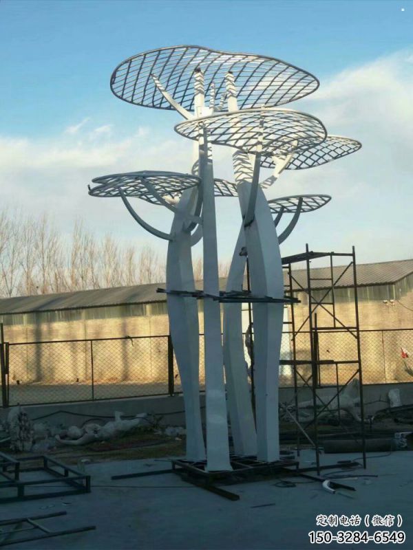 蘑菇樹(shù)雕塑制造，美陳雕塑，抽象鏤空蘑菇樹(shù)雕塑定價(jià)