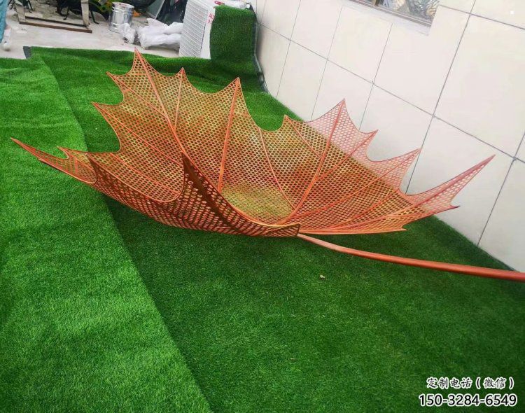 鏤空樹葉雕塑定做，廣場雕塑，鐵藝樹葉雕塑優(yōu)選