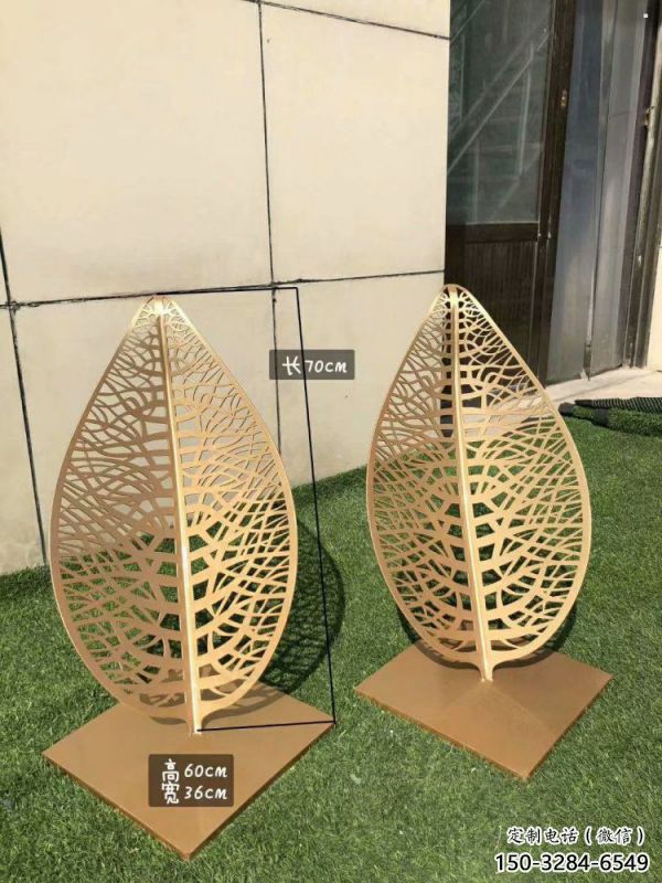 鏤空樹葉雕塑指用，小區(qū)雕塑，廣場鐵藝樹葉雕塑制作