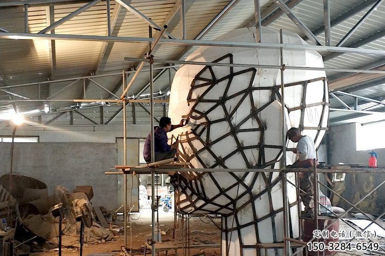 鐵藝人頭像雕塑制造，酒店擺件，鏤空人頭像雕塑選定