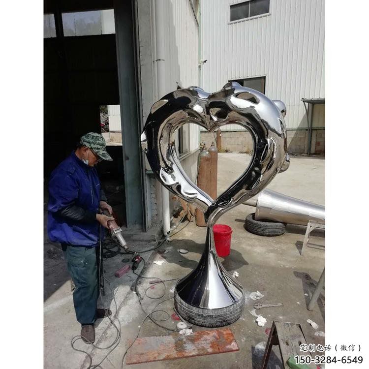 心形雕塑工廠選用，街道標識，景觀鏡面心形雕塑批發