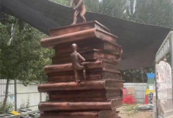 金屬疊書雕塑制作，陸地擺件，鑄銅疊書雕塑制造商