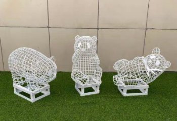 廣場熊貓雕塑優價，鋼管組合，鏤空熊貓雕塑廠家