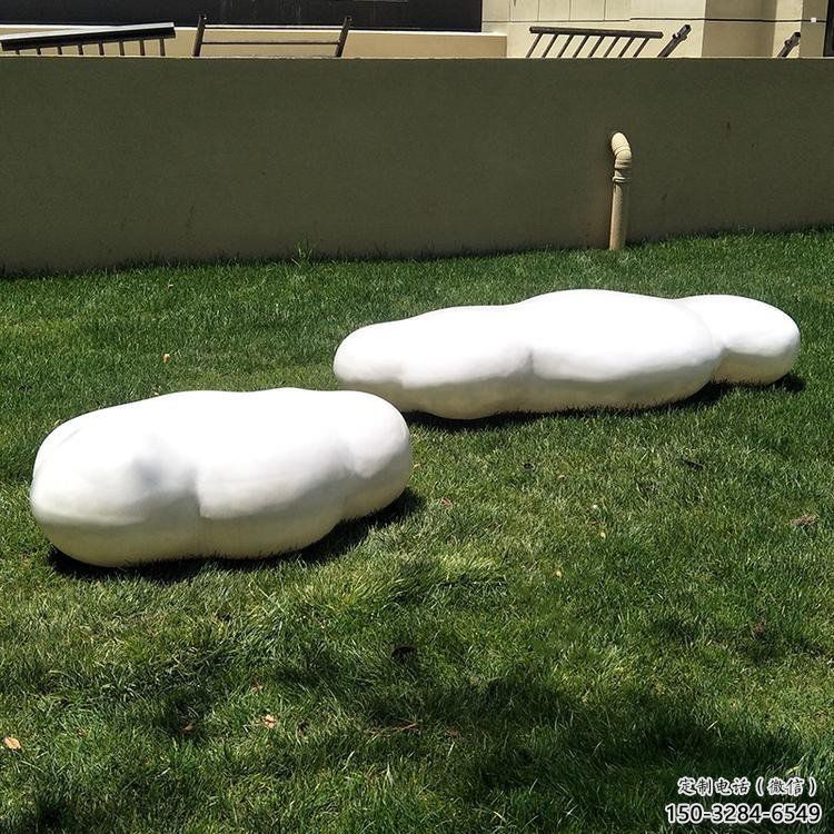 大型云朵雕塑，鍍銅景觀雕塑，鏡面工藝