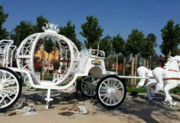 陽(yáng)江廣場(chǎng)馬車雕塑