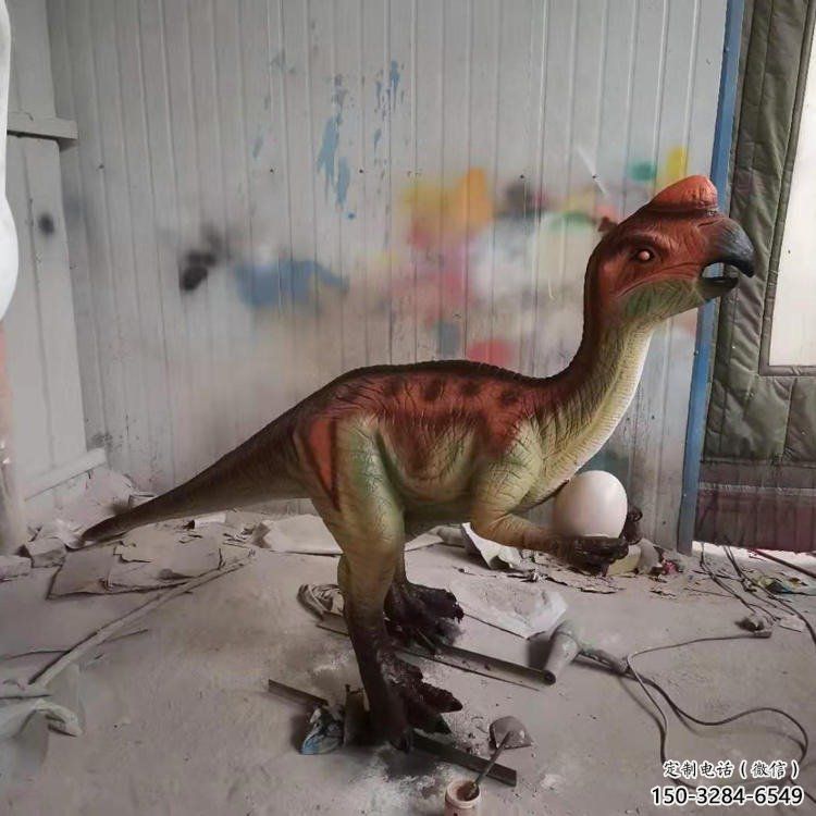 新樂抽象恐龍雕塑制造，動物雕塑，玻璃鋼恐龍雕塑展品