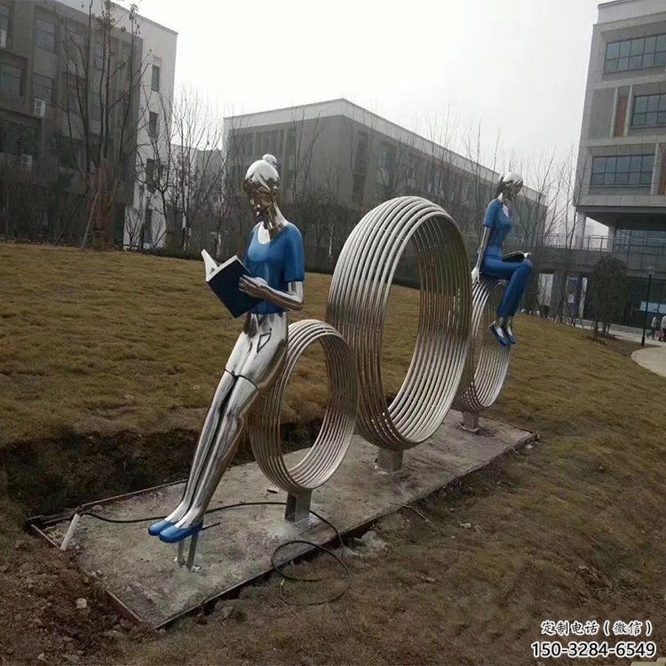 新鄉(xiāng)賽車雕塑制造商