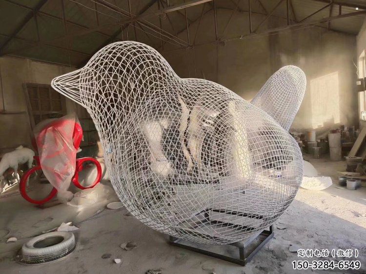 隨州鏤空小鳥雕塑精選，陸地擺件，鐵藝鳥兒雕塑精品