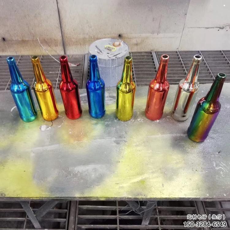 包頭公園啤酒瓶雕塑定價，村標概念，玻璃鋼啤酒瓶雕塑選用